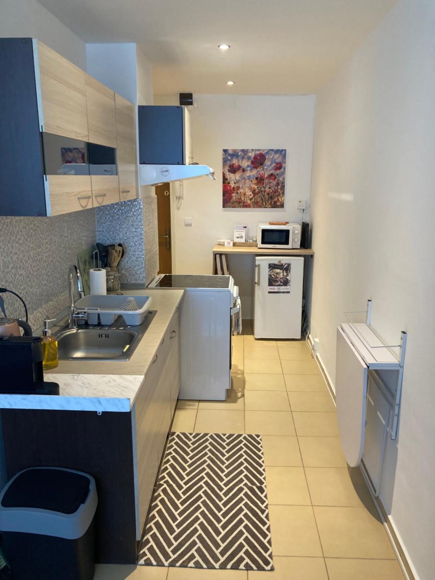 Apartman Nedaleko Centra Mesta Michalovce Exteriér fotografie